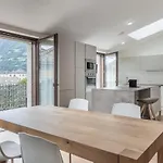 Cooper L Mavik Loft & Apartamento *