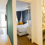 Cooper L Mavik Loft & Apartamento