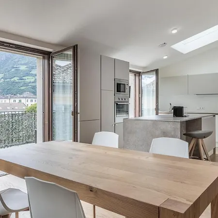 Cooper L Mavik Loft & Apartamento *