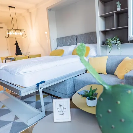Cooper L Mavik Loft & Bolzano