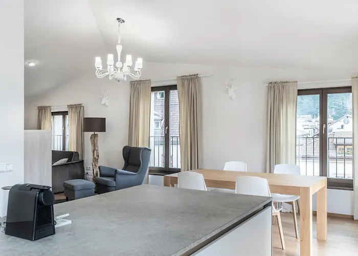 Cooper L Mavik Loft & *