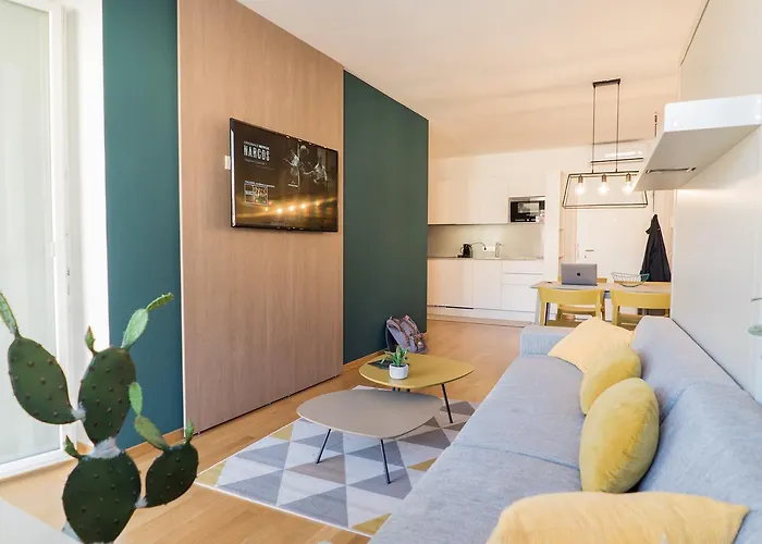 Cooper L Mavik Loft & Daire