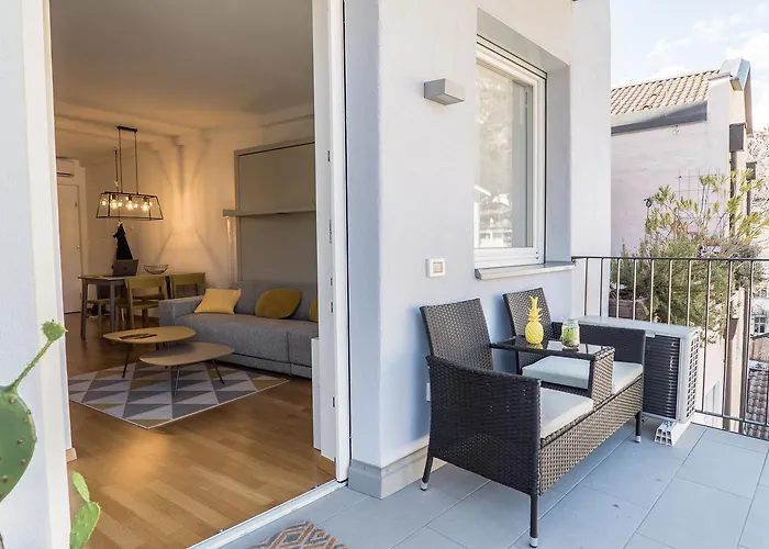 Daire Cooper L Mavik Loft & Bolzano