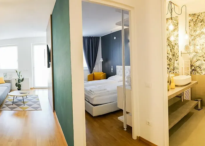 Cooper L Mavik Loft & Appartement